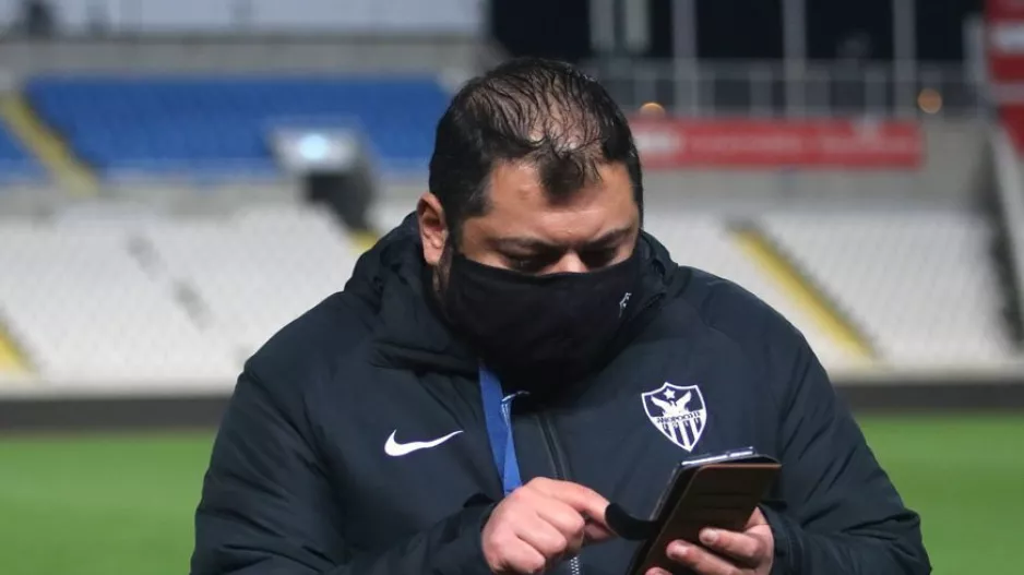 "Ο πρωταθλητής (2021-22) στους ομίλους"