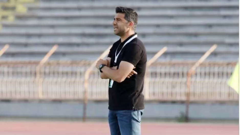 Συν 7... Σατσιάς
