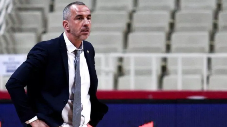 ΑΕΚ: Η μπάλα στα χέρια του Γιώργου Λιμνιάτη