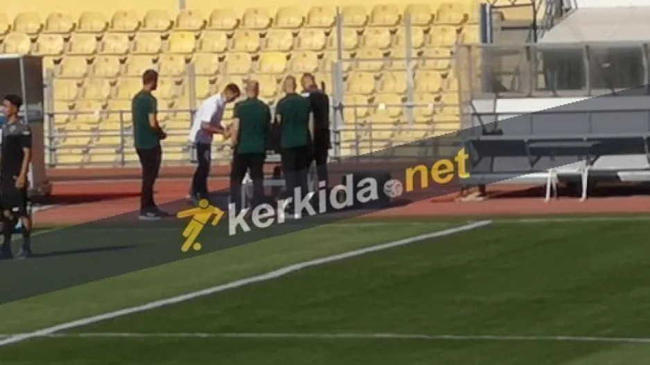 Επιθεώρηση... σε αγωνιστικό χώρο και VAR (Φώτος)