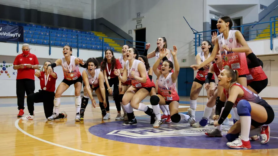 Ανάρτηση... Solo Salamina