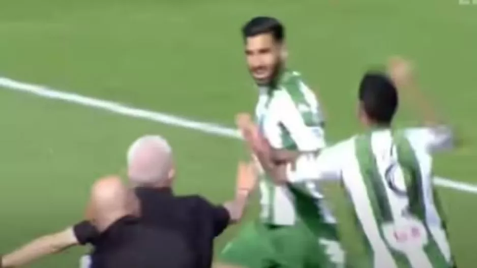 Με τον... Θωμά ο Μυτίδης
