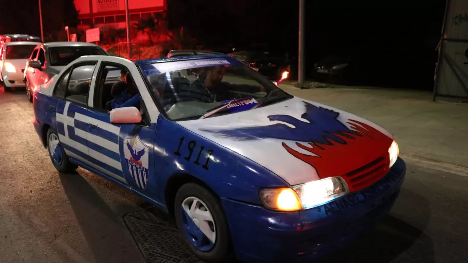 Τρέλα Ανορθωσιάτικη