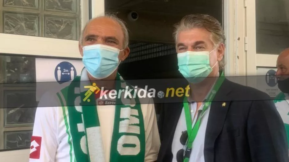 Οι Ομονοιάτες με Παπασταύρου!