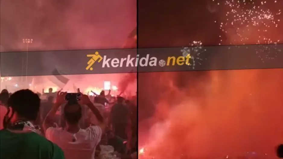 ΒΙΝΤΕΟ/Απίθανες στιγμές στο "Η.Πούλλος", βροχή από πυροτεχνήματα!