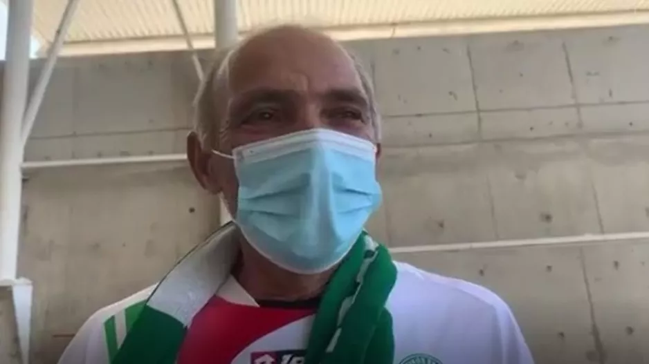 ΒΙΝΤΕΟ/Δίστιχο για την Ομόνοια - "Μακάρι ναν καλά ο κ. Παπασταύρου!"