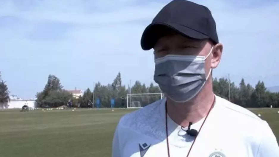 Μπεργκ: "Κάθε παιχνίδι είναι μεγάλο-Δεν παίζουμε φιλικά" (Βίντεο)