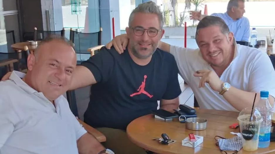 Καφεδάκι με μπόλικη Αλκάρα!