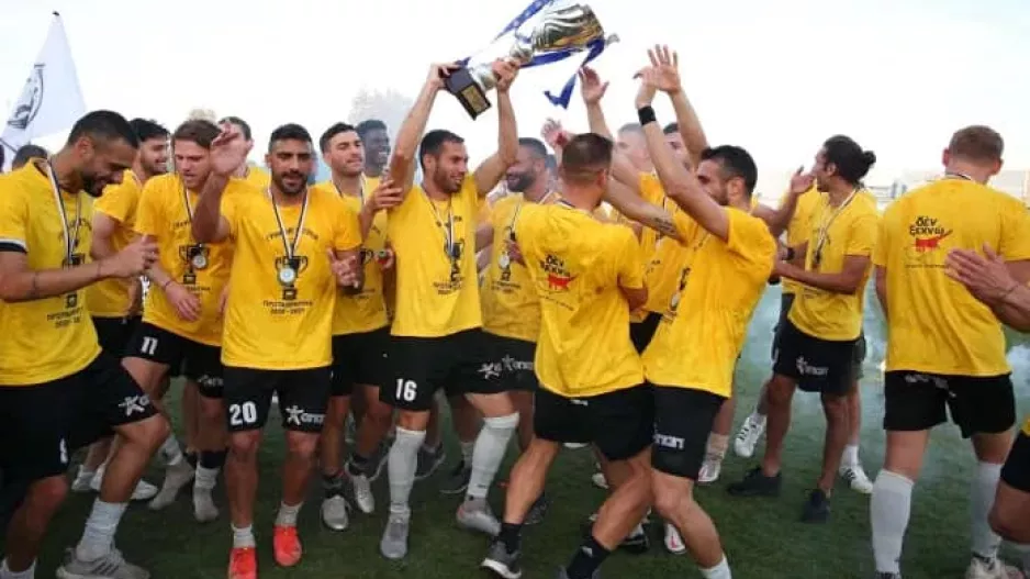 "Έτσι για να μην ξεχνιόμαστε..."