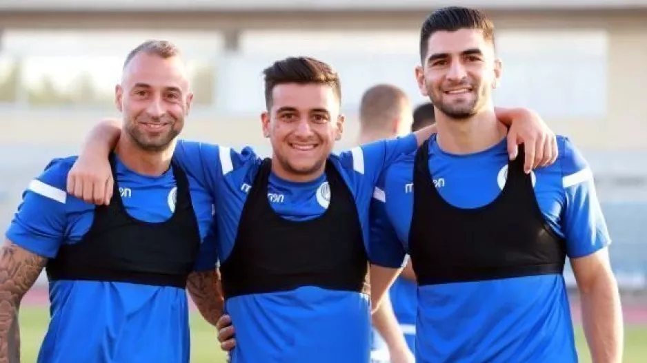 Ομονοιάτες...