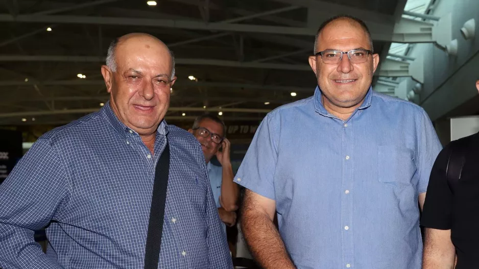 ΠΟΙΟΣ απόψε;;;