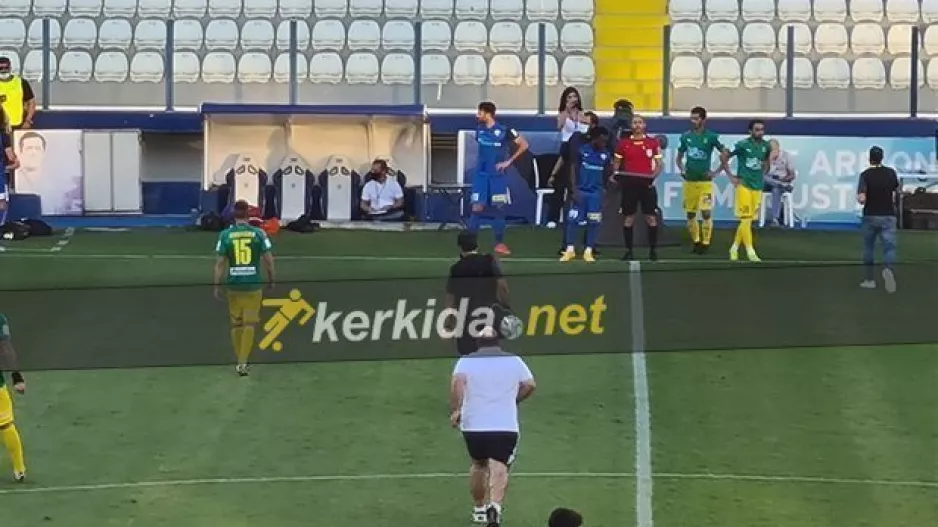 Στο ημίχρονο, τριπλή ο Τιμούρ