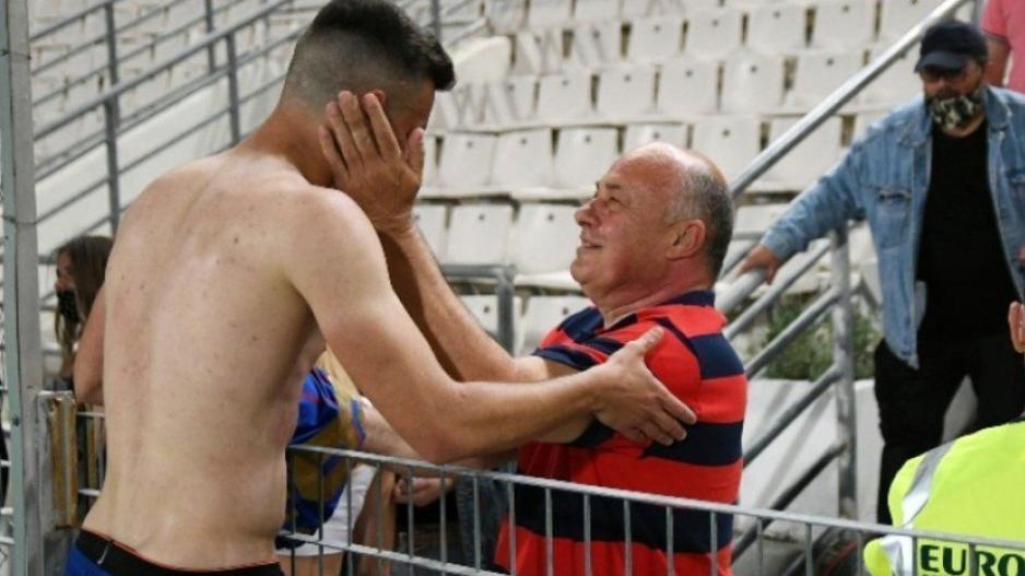 «Είχα πει του Δουβίκα 'θα είσαι ο πρώτος μαλ@@@ στην Ελλάδα αν δεν παίξεις στην Εθνική'»