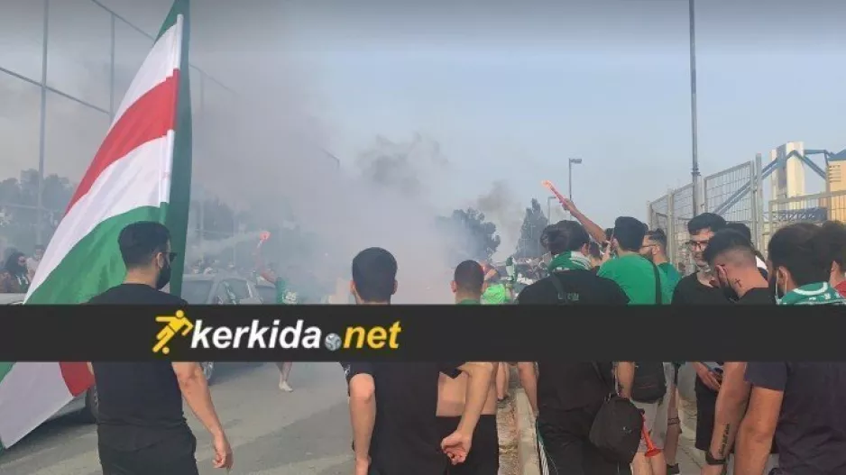 (ΒΙΝΤΕΟ/ΦΩΤΟΣ) Έκαναν... κερκίδα έξω από την ΑΡΕΝΑ