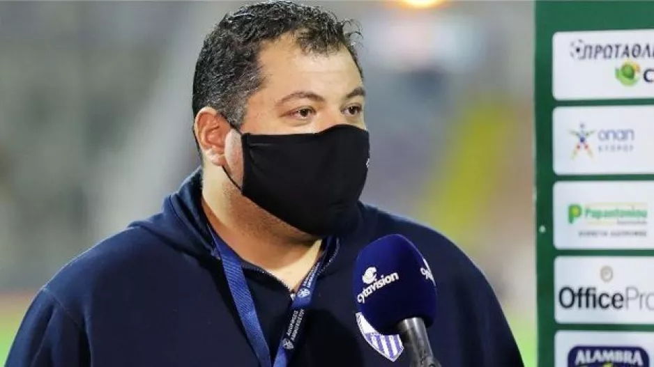 "Δεν θα πανηγυρίσουμε κάτι που δεν κερδίσαμε στο γήπεδο, αυτά τα κάνουν άλλοι"