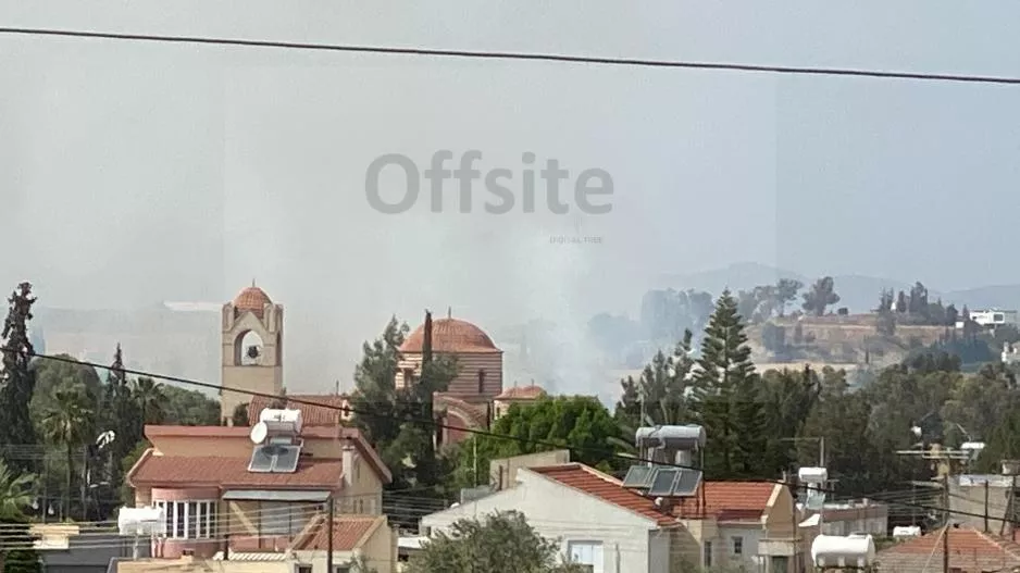 (UPD) Υπό έλεγχο και οι δύο πυρκαγιές στην Λευκωσία