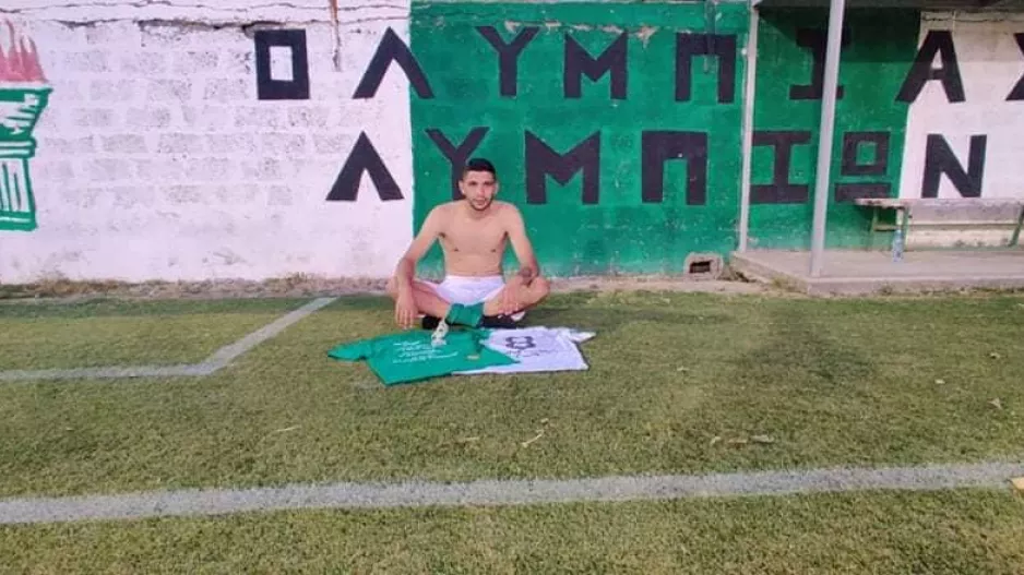 Την ανέβασε και αποχαιρέτησε/"Ήταν τιμή για εμένα..."