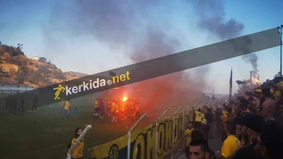 Ανατολική το Πελένδρι οι ΑΕΛίστες, "ένα" με τους παίκτες! (βίντεο/φώτος)