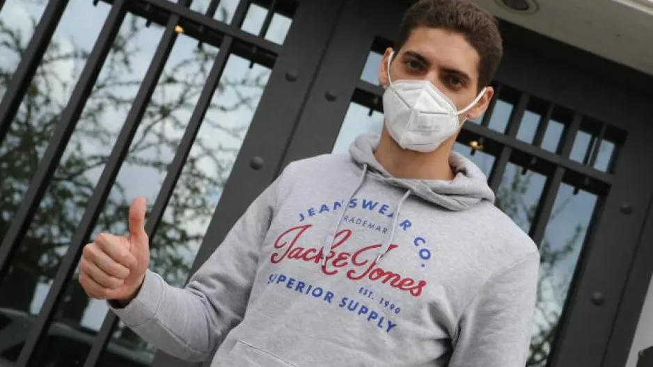 Στα γραφεία της AEK για υπογραφές κι ανακοινώσεις ο Στάνκοβιτς