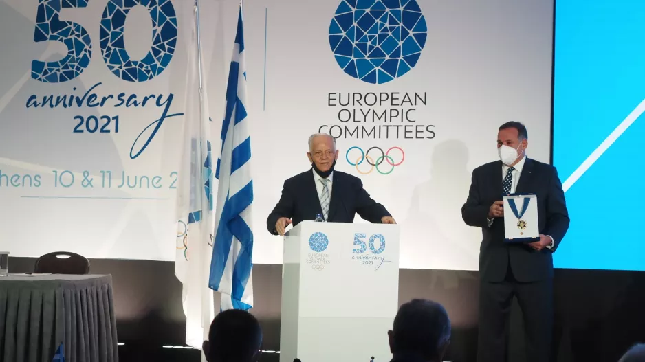 Τιμήθηκε ο κ. Κίκης Λαζαρίδης
