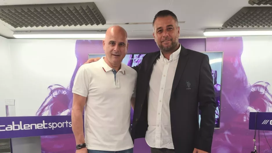 Τιμούρ/"Καυστικός, αποκαλυπτικός, με χιούμορ..."