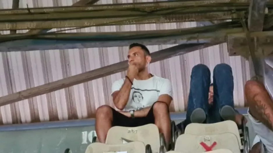 Βασιλείου στην εξέδρα!