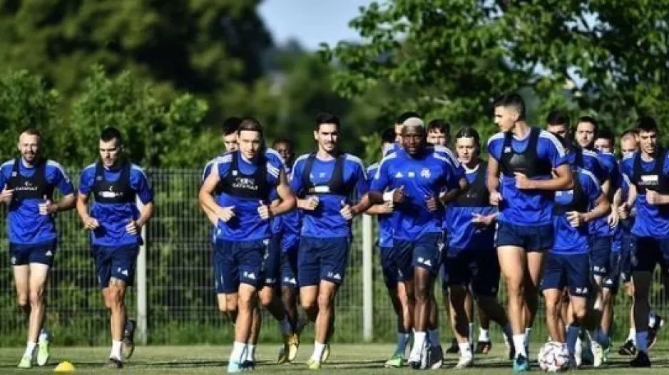 Δουλεύουν... για Ομόνοια