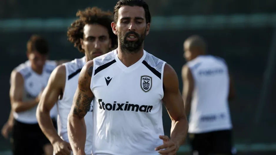 H προετοιμασία και... τα δυνατά φιλικά! 