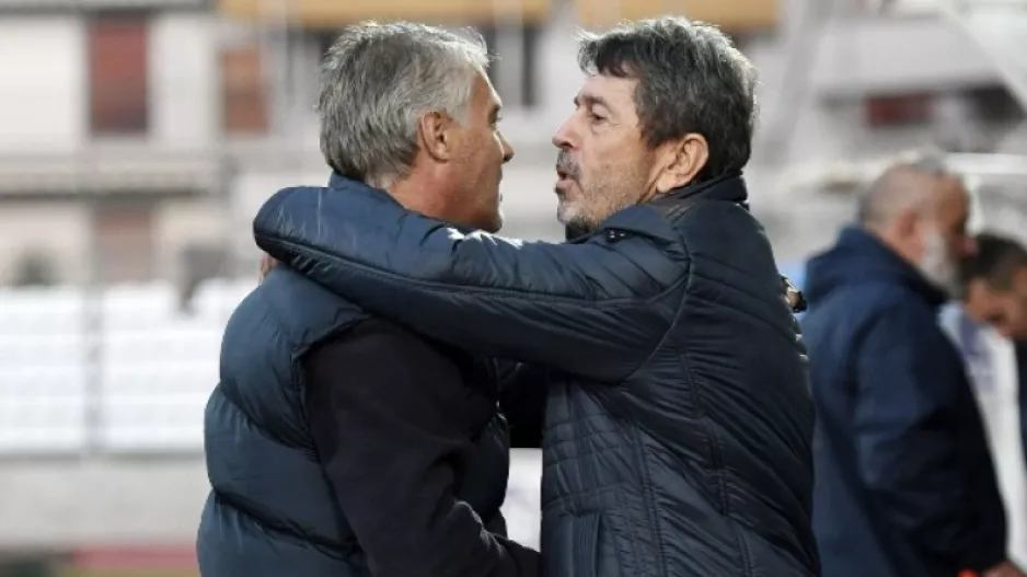 Έτοιμος να αναλάβει ο Πετράκης