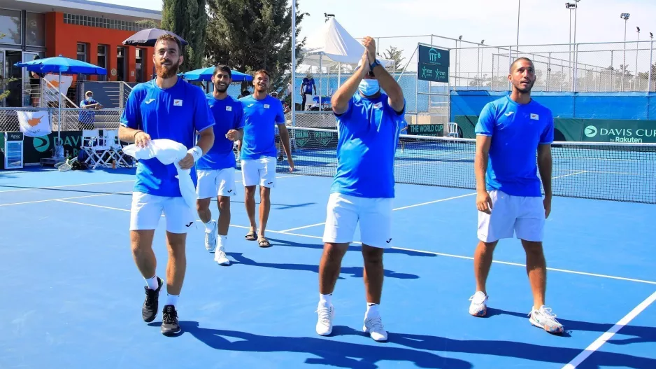 Πρωτιά και playoffs ανόδου για την Κύπρο! (φώτος)