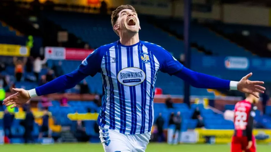 Αγωνία και τελικά μεταγραφή... Kyle Lafferty