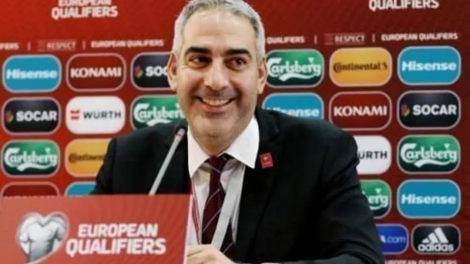 "Αλίμονο να θέλει μια ομάδα που σε λίγες ημέρες ξεκινάει τις υποχρεώσεις της στο Euro..."