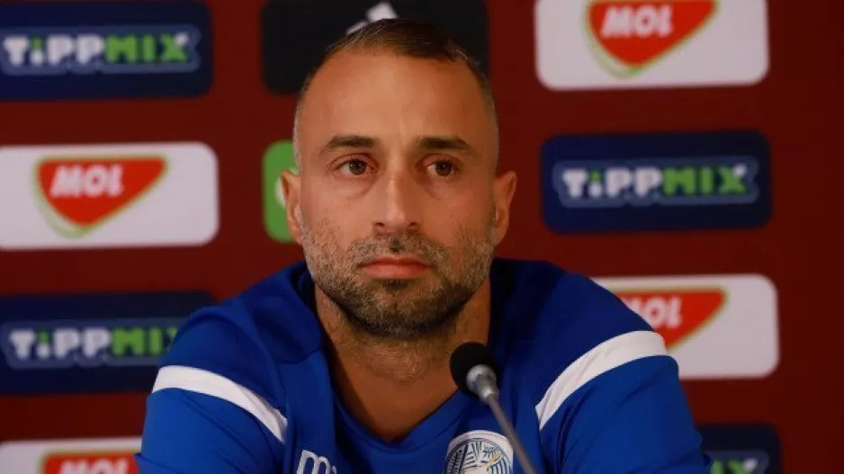 "Οφείλουμε όλοι να δίνουμε τον καλύτερο μας εαυτό..."