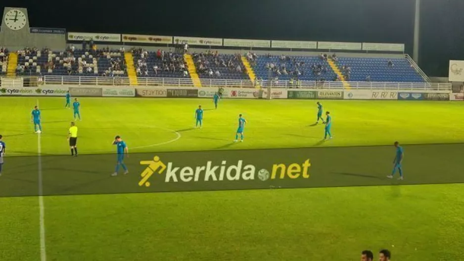 Τους άλλαξε όλους στο ημίχρονο!