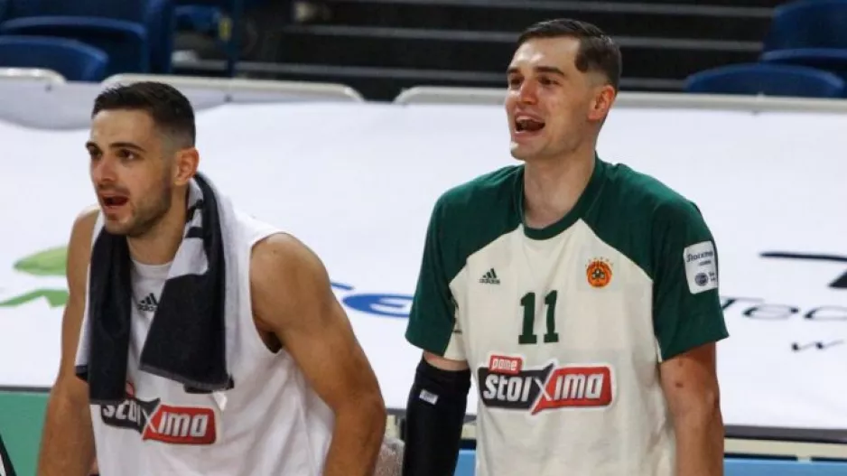 ΜΥΘΙΚΟ σχόλιο 