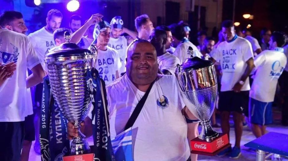 ΘΥΡΑ 1/"Να τιμήσουμε τον Μαρίνο με την παρουσία μας όπως πραγματικά του αξίζει"