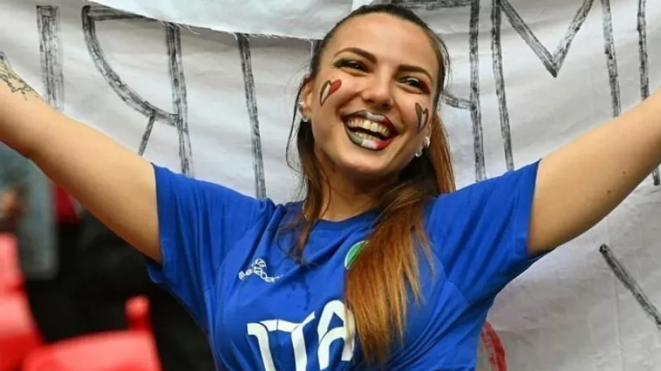 Στις χαρές τους...