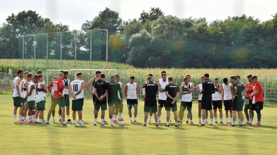 (ΦΩΤΟΣ) Απόγευμα στην Σλοβενία, αύριο φιλικό
