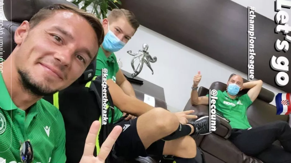 Αεροδρόμιο και... πρώτη selfie!