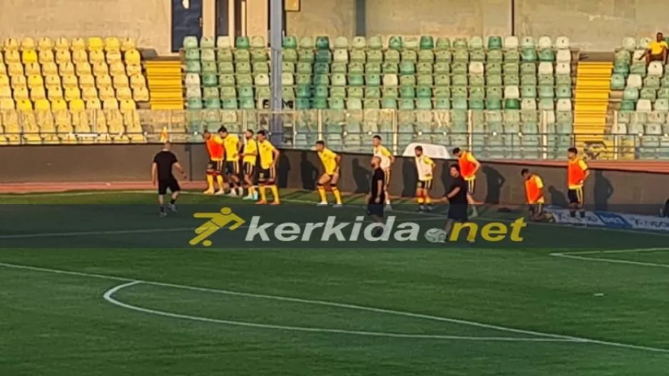 Οι έντεκα της ΑΕΛ, ντεμπούτο για "4"