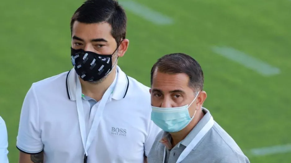 "Δεν μπορούμε να στήσουμε στον τοίχο προπονητή μετά από ένα 90λεπτο"(Έρχονται αλλαγές)