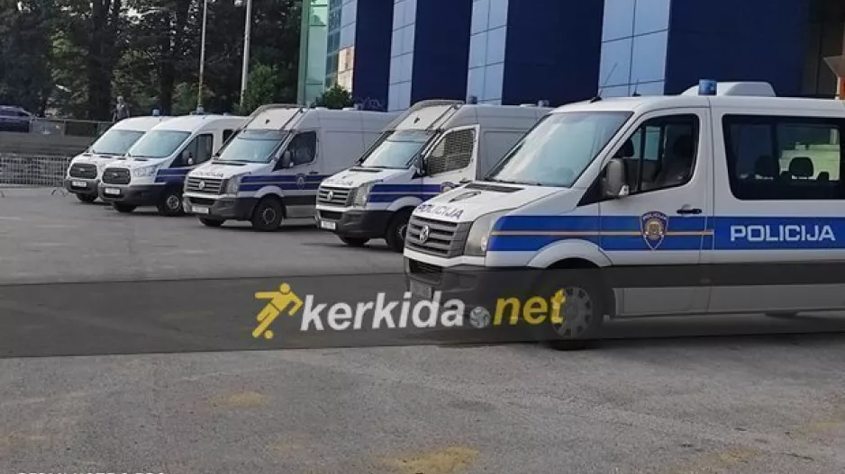 Αρκετή Αστυνομία στο Maksimir