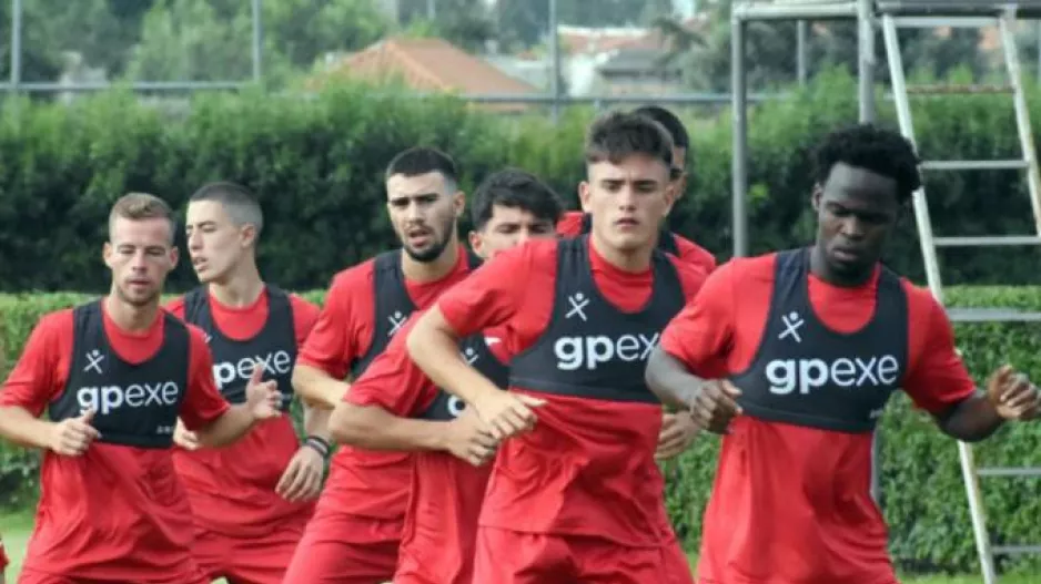 Έβγαλε... 21 στις αποχωρήσεις ποδοσφαιριστών