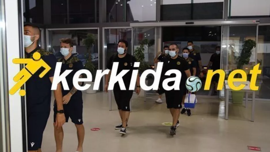 Η άφιξη της ΑΕΛ στο Loro Borici (φώτος-βίντεο kerkida.net)