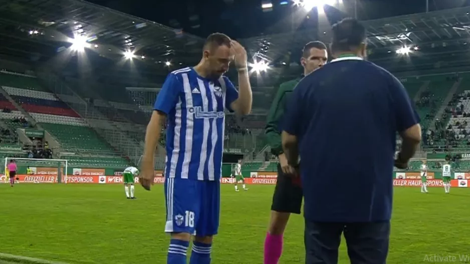 Διπλή αλλαγή και ντεμπούτο για Πόποβιτς