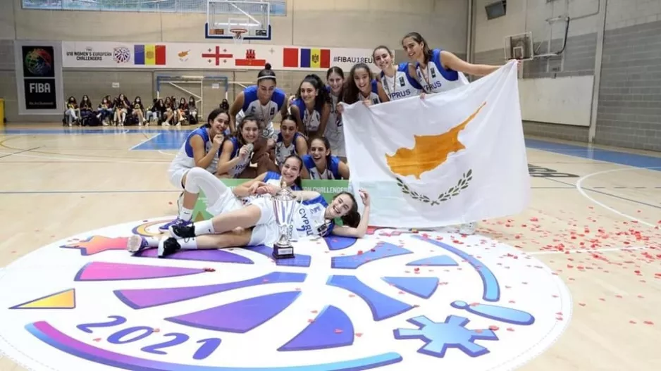 Τα συγχαρητήρια του Ανδρέα Μιχαηλίδη στην Εθνική Νεανίδων Μπάσκετ