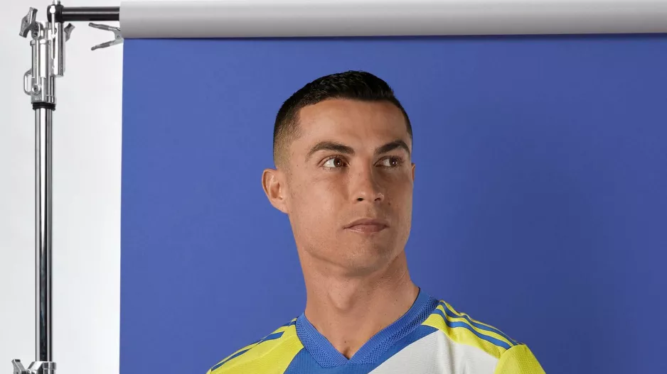 "Γαλαζοκίτρινος" ο CR7!