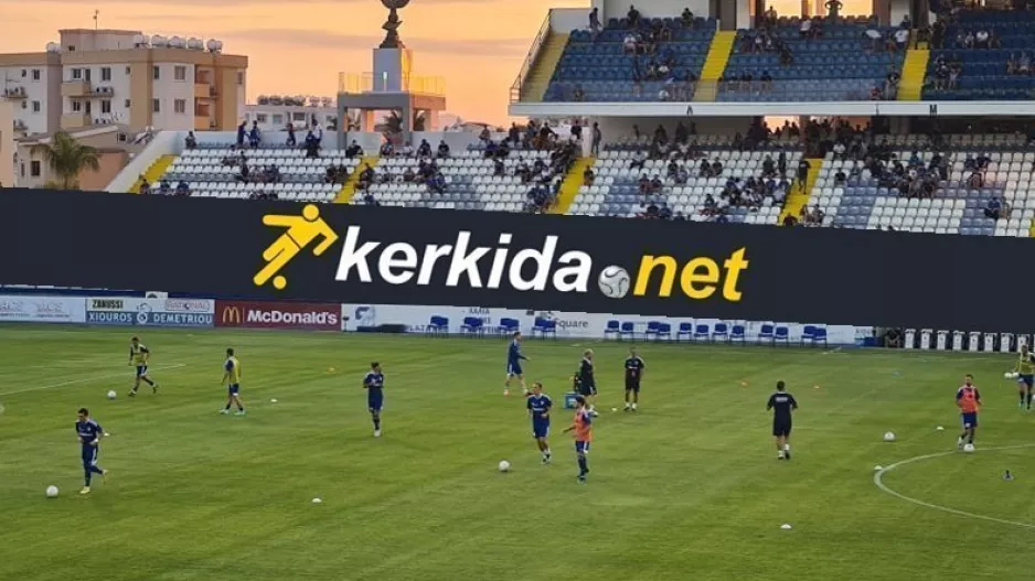 Η εντεκάδα της Ραπίντ με μία αλλαγή