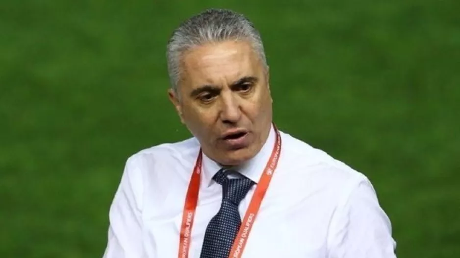 Δεύτερες σκέψεις... από Κωστένογλου