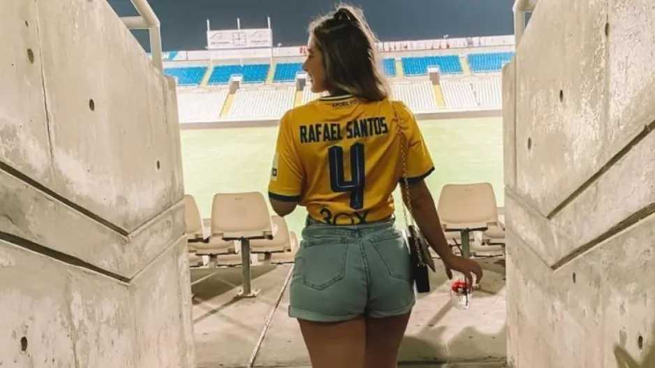 Μέσα η... Giovanna!